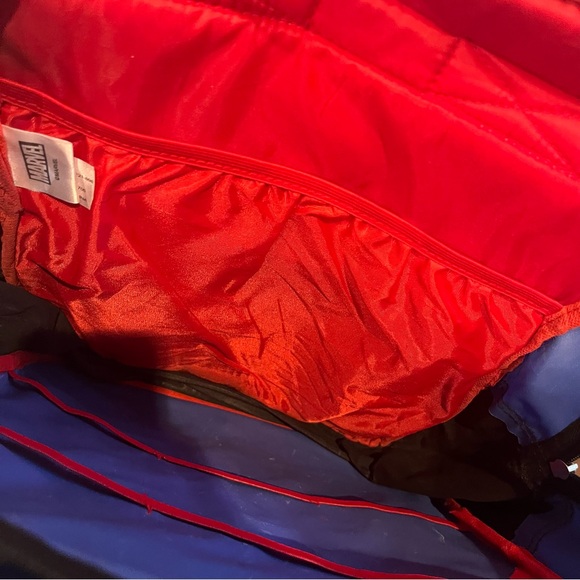 marvel backpack - Picture 9 of 10